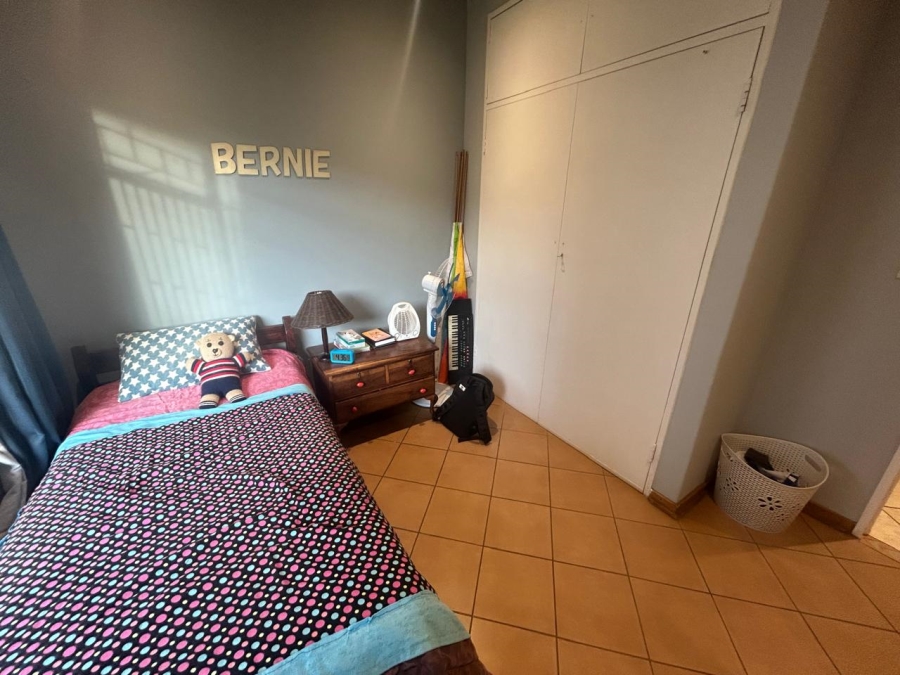 4 Bedroom Property for Sale in Hartbeesfontein AH North West
